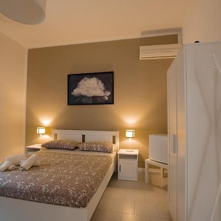 Living Salerno B&b Eksteriør bilde